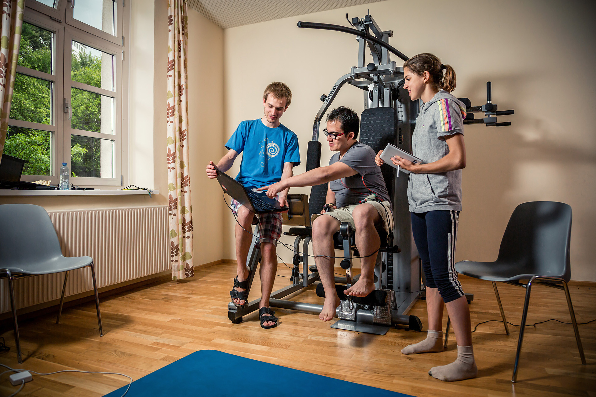 MedTecAcademy2015 - The REHABitation related Academy project for the use of simplified instrumentation for movement analysis